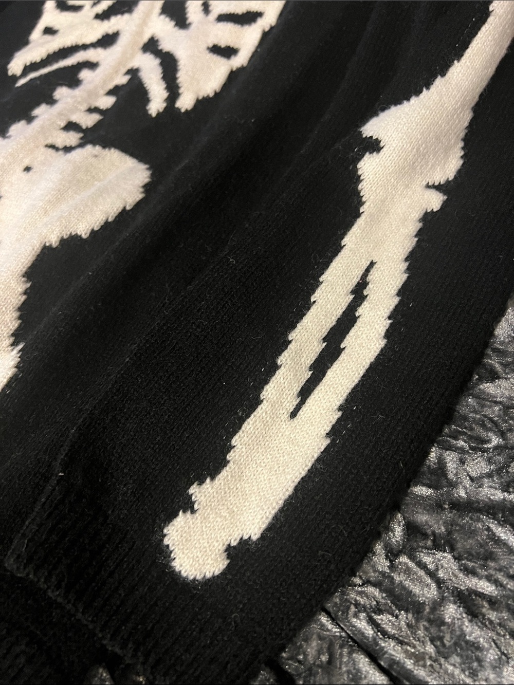 Iron Fist Skeleton Sweater - Picture 2 of 8